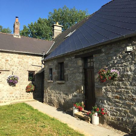 La Ferte-Mace No 3 Route De Lingramiere Bed & Breakfast エクステリア 写真