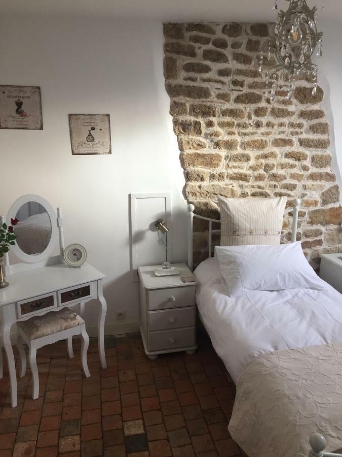 La Ferte-Mace No 3 Route De Lingramiere Bed & Breakfast エクステリア 写真